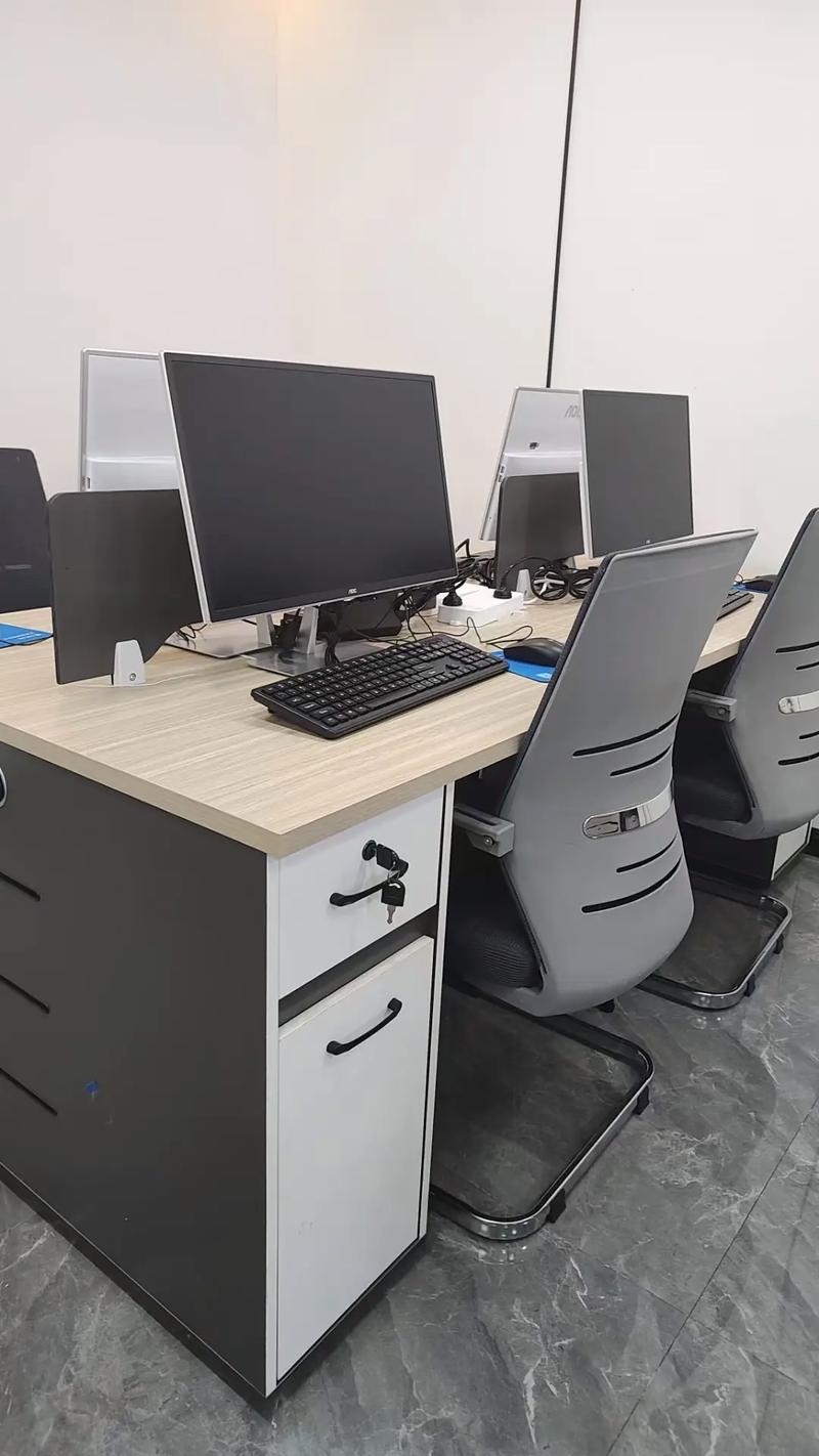 重慶電腦租賃服務 一臺起租，全國覆蓋，靈活高效